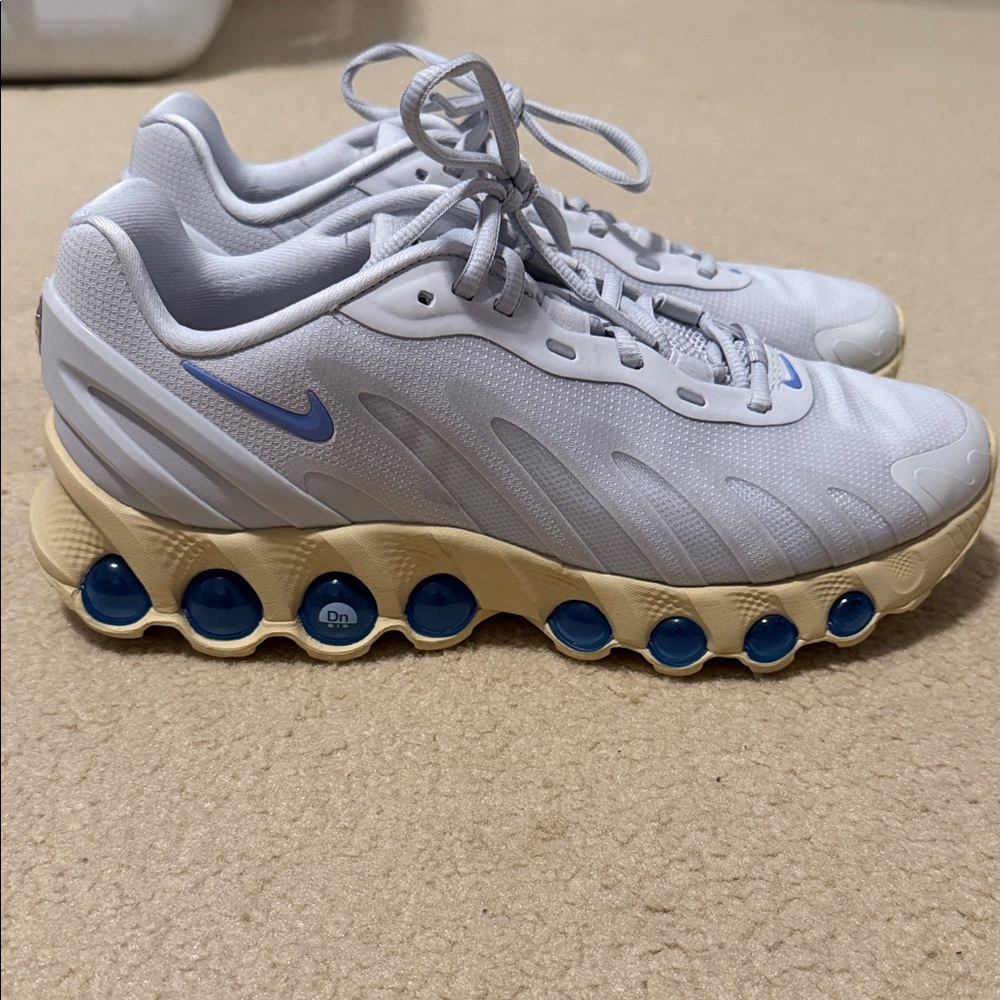 Nike Air Max Dn8